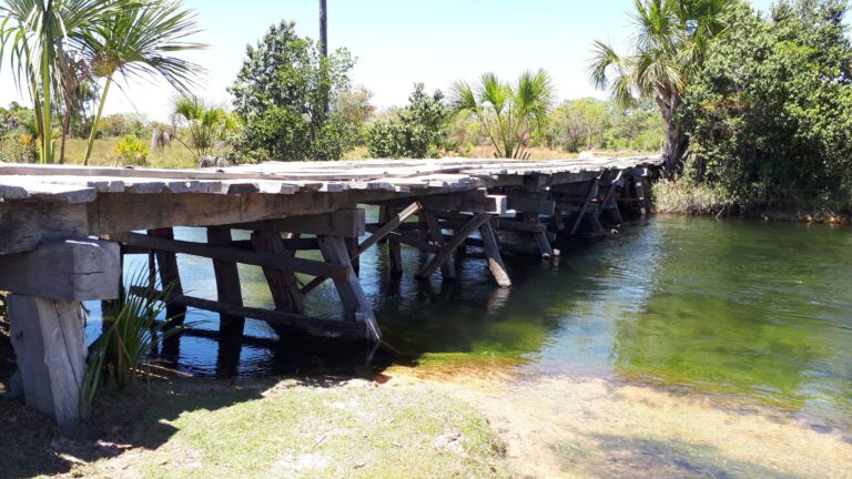 oeste-da-bahia-tem-rio-contaminado-e-abastecimento-afetado