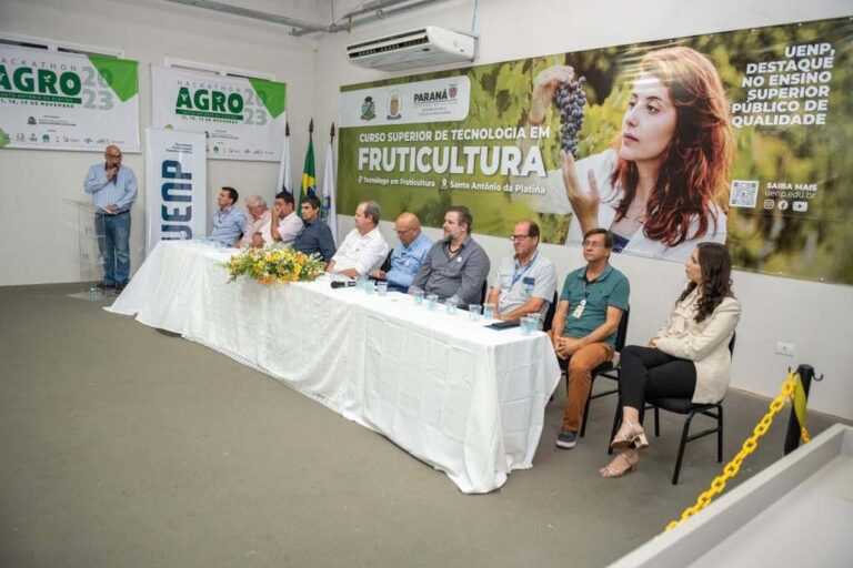 graduacao-de-tecnologia-em-fruticultura-e-realidade-no-parana