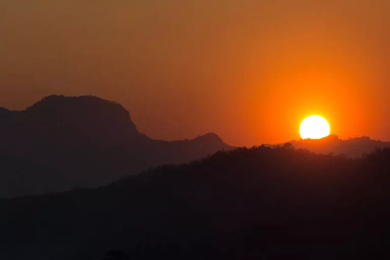 veranico-vem-ai-elevando-temperaturas;-saiba-quando-e-onde-vai-esquentar