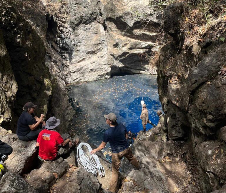 bombeiros-ajudam-a-mapear-aguas-a-mais-de-100-metros-de-profundidade